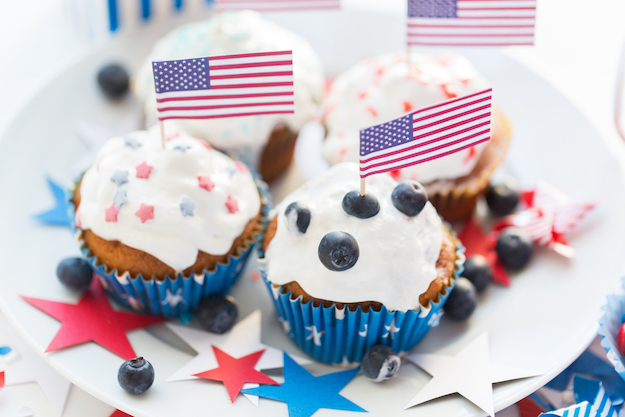 Check out Memorial Day Desserts | One Sweet Way To Enjoy The Holiday With Your Kids at https://cookinglessons.com/memorial-day-desserts/