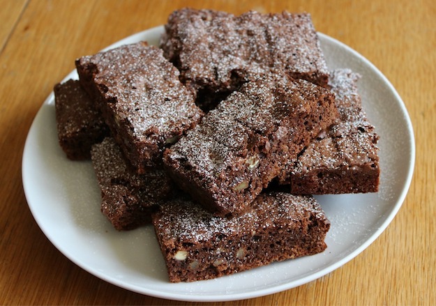 Check out Cooking Lessons | Unbelievably Healthy Vegan Chocolate Brownies Recipe - Your Guilt-Free Sweet Treat at https://cookinglessons.com/vegan-chocolate-brownies-recipe/