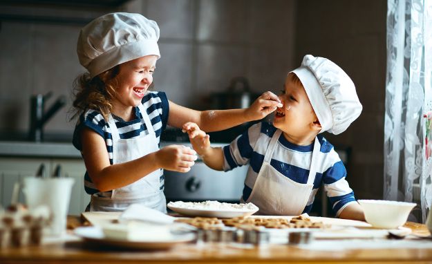 Check out 7 Helpful Tips To Keep In Mind In The World Of Baking at https://cookinglessons.com/helpful-baking-tips/