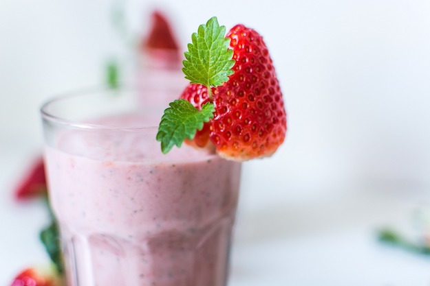 Check out 7 Refreshing Flavors Of A Healthy Dairy Free Smoothie at https://cookinglessons.com/dairy-free-smoothie/
