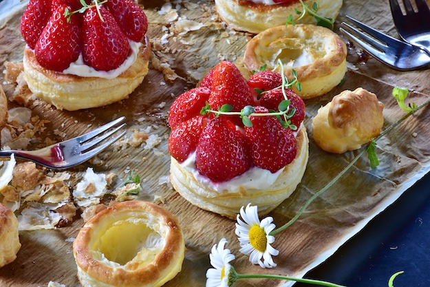 Check out 21 Delectable Puff Pastry Recipes That Will Make Every Meal A Feast at https://cookinglessons.com/easy-puff-pastry-recipes/